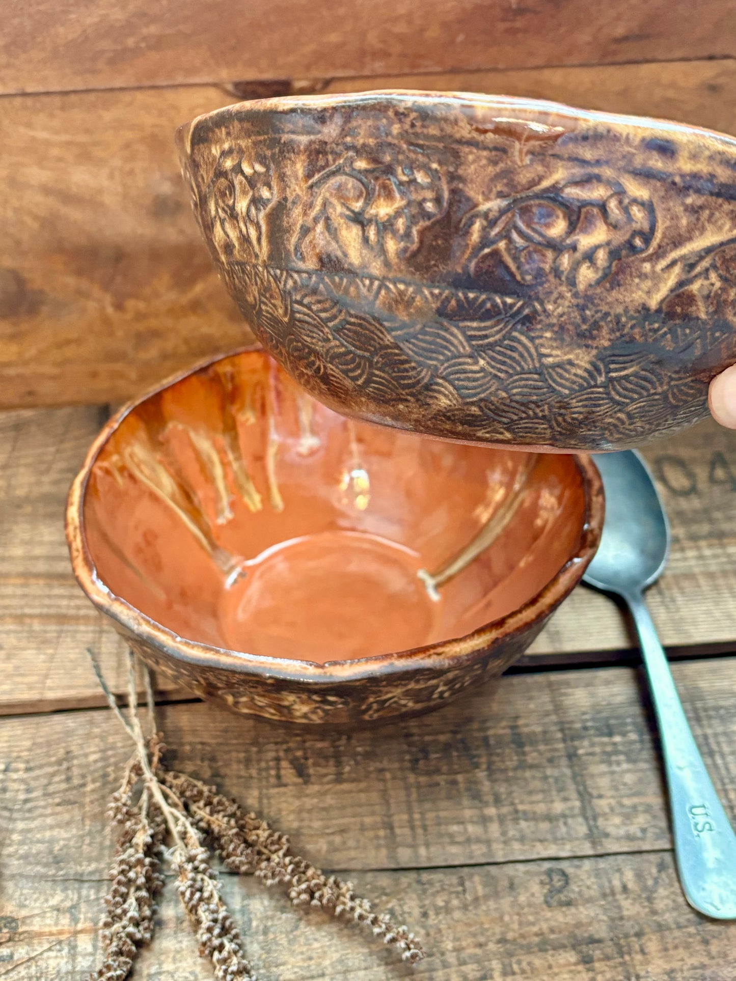 Set of 2 Rustic Wild Buffalo Soup & Salad Big Bowl ~ 6” Diameter ~ 2.5” Depth~ Coral, Gold & Brown
