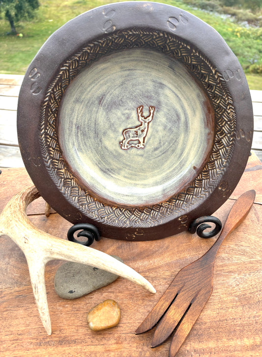 Rustic Wild Buck Deer Serving & Baking Bowl ~ 12” Diameter ~ 2.5” Depth~ Birch & Brown