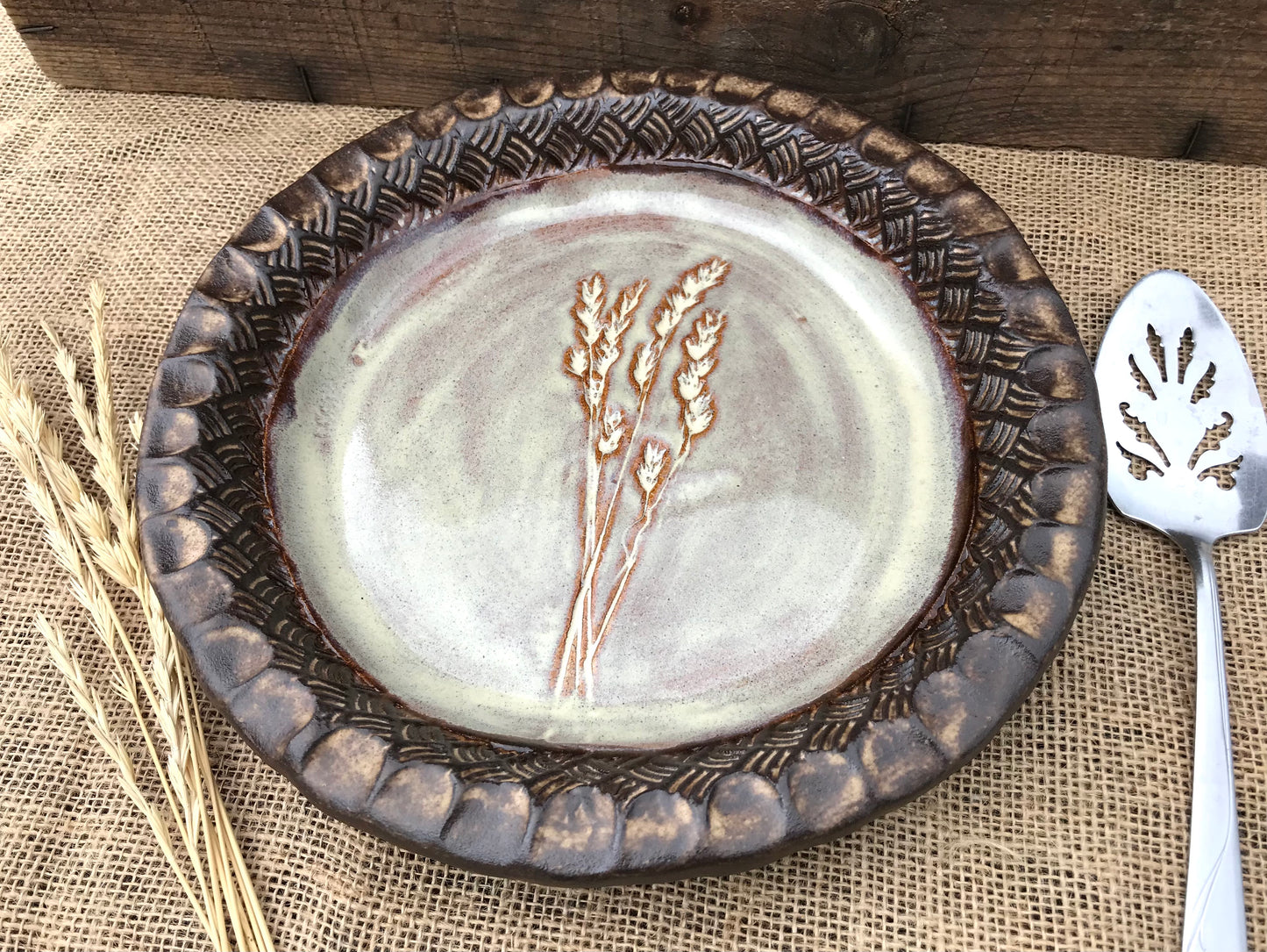 Rustic Wild Grasses Pie Dish ~ 10” ~ Birch & Brown Glaze