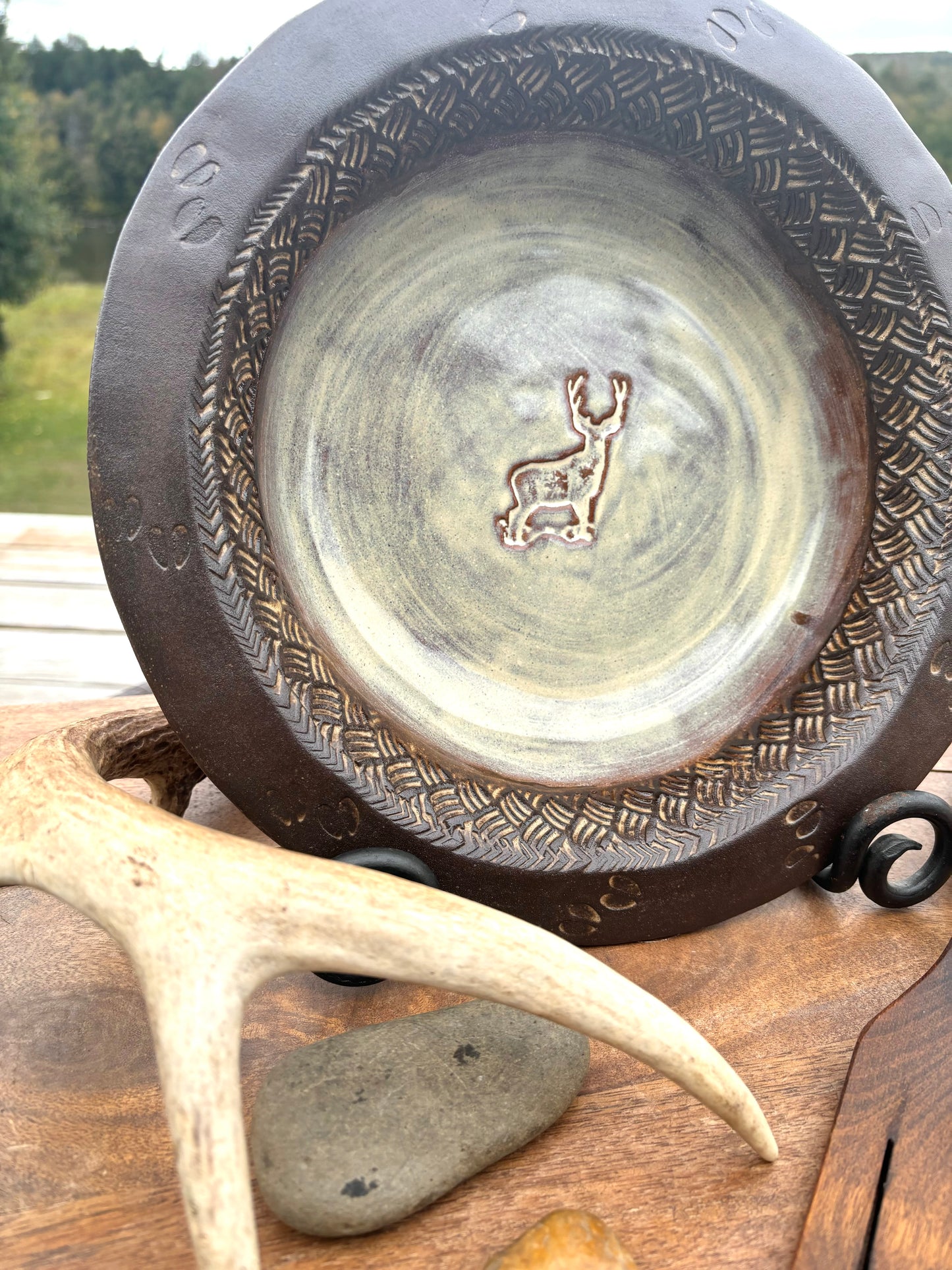 Rustic Wild Buck Deer Serving & Baking Bowl ~ 12” Diameter ~ 2.5” Depth~ Birch & Brown