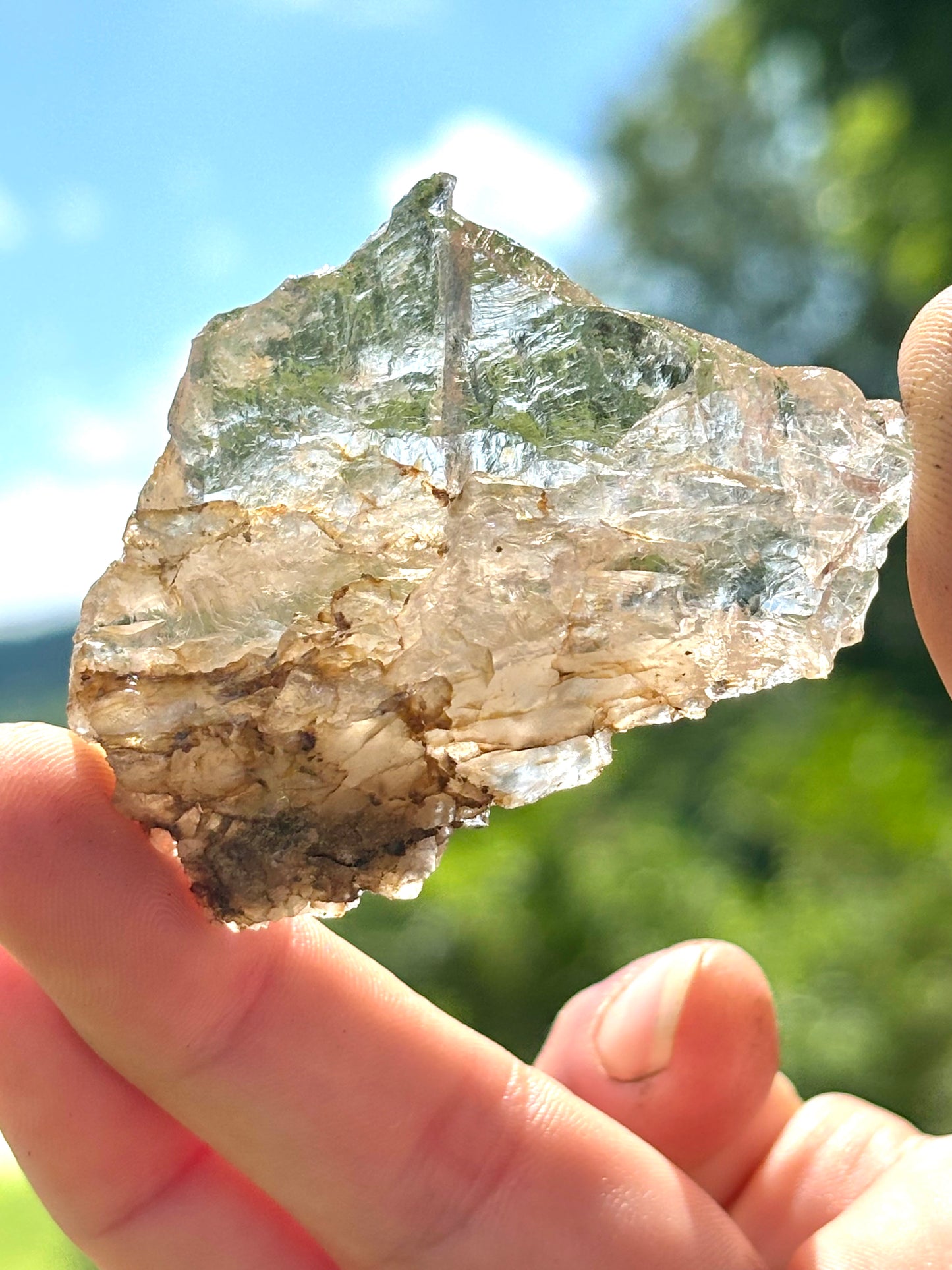 Natural Vermont Raw Quartz Crystal ~ Sourced in Brookfield VT