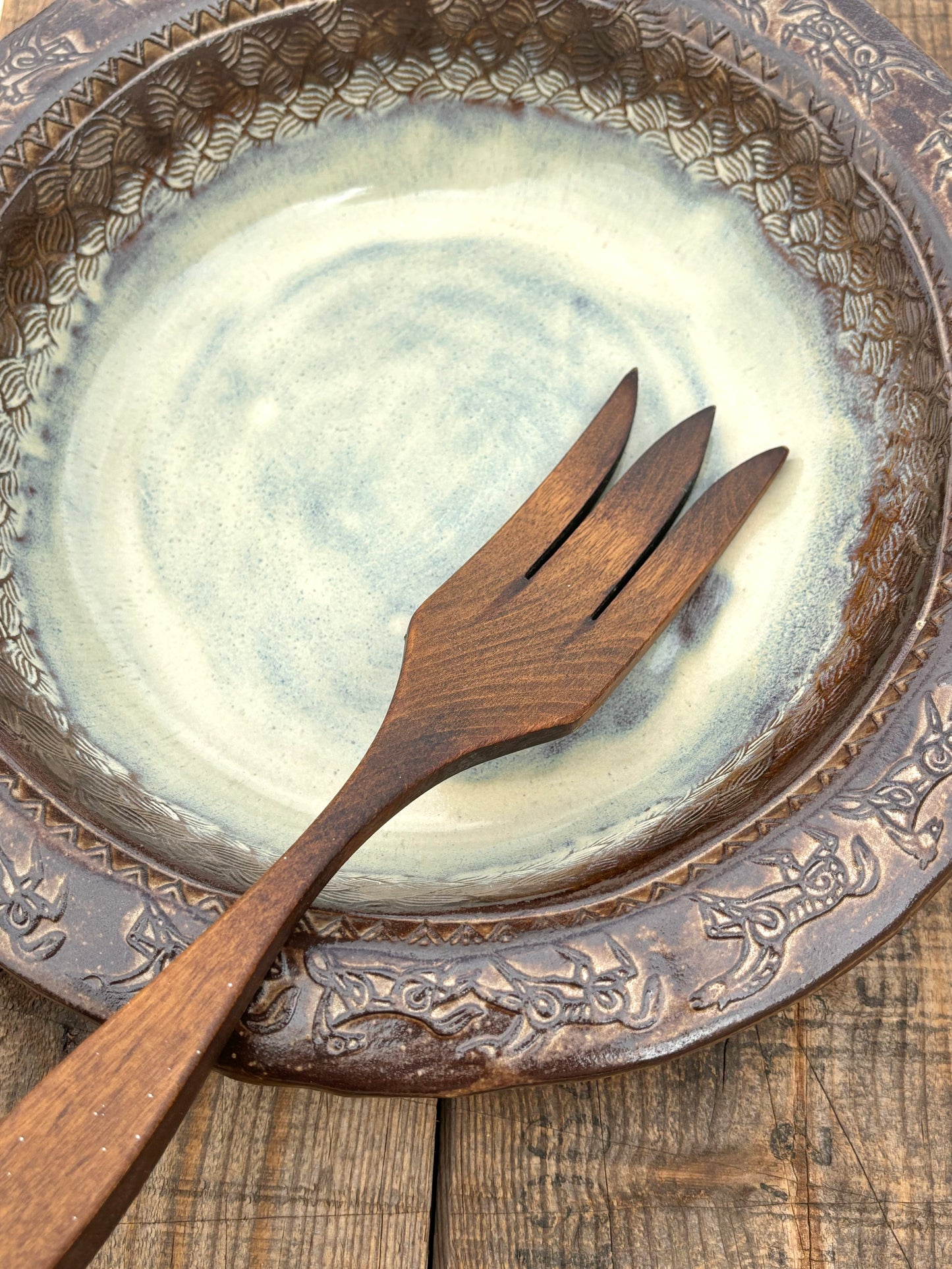 Rustic Wild Mustang Serving & Baking Bowl ~ 12” Diameter ~ 2.5” Depth~ Birch & Brown