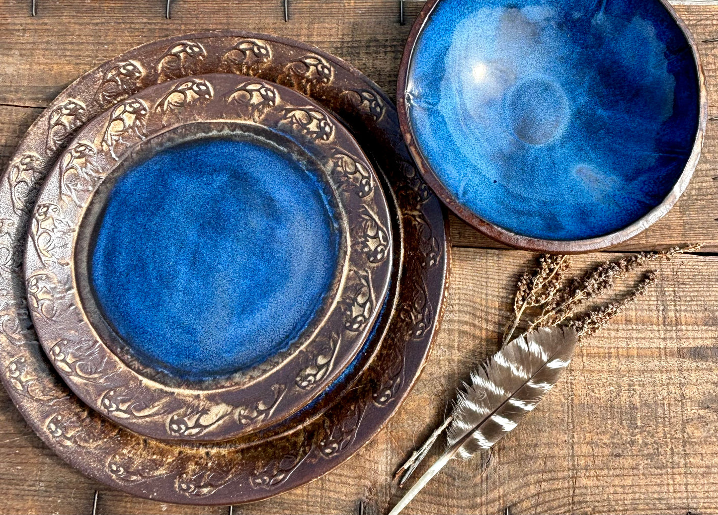 Rustic Wild Buffalo Dinnerware Set ~ Deep Blue & Brown Edging